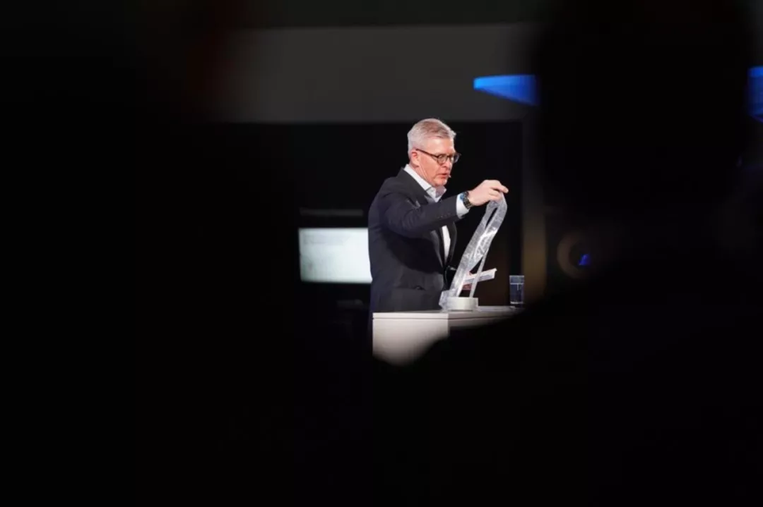 聽(tīng)說(shuō)過(guò)“膠帶基站”嗎？